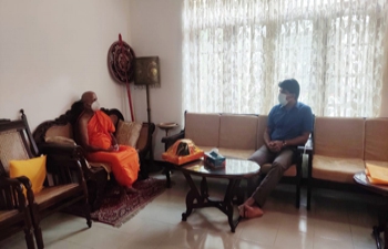 Consul General's Visit to Gatabaru Raja Maha Viharaya